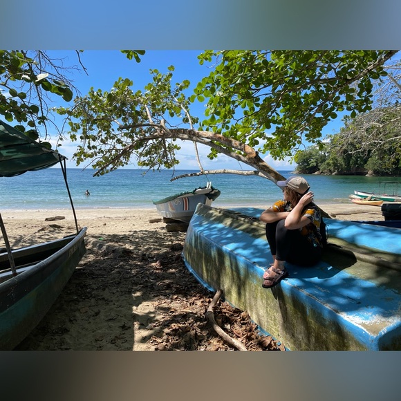 Meet your Posher, Sara - Picture 5 of 7